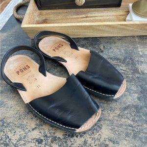PONS Avarca Sandal